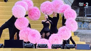 Cérémonie JO Paris 2024  Lady Gaga ouvre le bal avec « Mon truc en plume » [upl. by Keverne287]