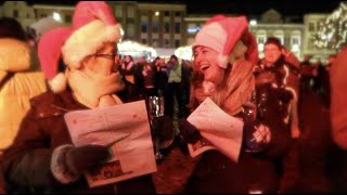 Vlaanderen Zingt KERST uniek op je kerstmarkt [upl. by Nauqal]