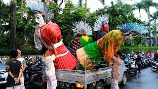 Ondel ondel Turun dari MOBIL Parade Benyamin Biang Kerok [upl. by Klina]