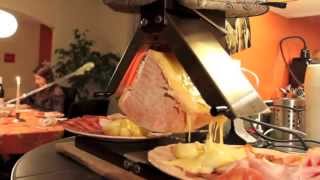 Raclette traditionnelle [upl. by Nair]