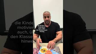 Motivation schenken fürdich kunst lehrer motivation schule wow [upl. by Dnomasor549]