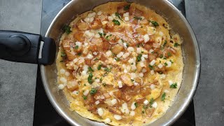 recette  omelette fromage amp pomme de terre frit [upl. by Ahsikahs]