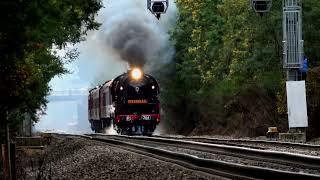 R761 40th anniversary run returning from Castlemaine passing Woodend2192024 [upl. by Hemingway]