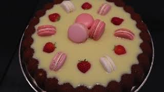 WHITE CHOCOLATE CAKEWITTE CHOCOLADE CAKE CAKEIKRAMEBOUURECIPE [upl. by Akinert27]