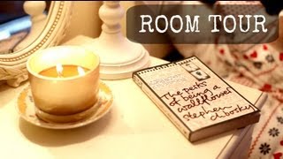 Room Tour Festive Edition  Zoella [upl. by Finn636]