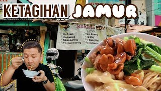 TERTIPU TEMPAT MIE AYAM JAMURNYA JUARAAAAA [upl. by Lalib]