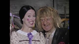 Worzel Gummidge 1979  S02 E06  Worzel in the limelight [upl. by Arella962]