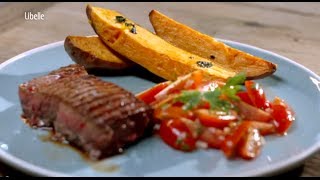 Gegrilde steak met zoete aardappel en tomatensalsa [upl. by Gusta]