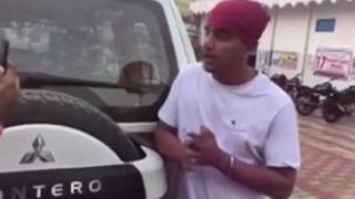 Jass manak and avvy dhaliwal fight in public [upl. by Yeldua]