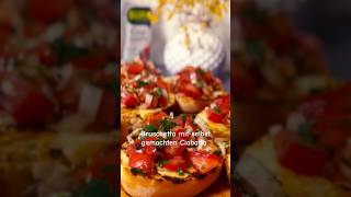 Frisch und knusprig lecker Bruschetta ￼mit selbst gemachten Ciabatta food recipe cooking bread [upl. by Ynaitirb505]