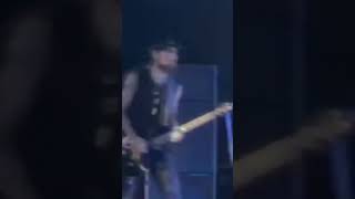 Jane’s Addiction concert ends after Perry Farrell punches guitarist Dave Navarro [upl. by Amliv605]