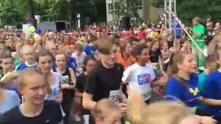 Altstadtlauf in Göttingen Innenstadt wird zum Läuferparadies [upl. by Oiceladni]