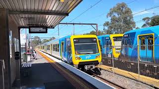 X’trapolis train terminating at Hurstbridge Station [upl. by Alletneuq527]