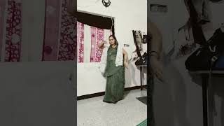 Zabardast dance ✨ on reshamkarumal divyaagarwal shrutirane shorts ytshorts status dancecover [upl. by Ahsiek]