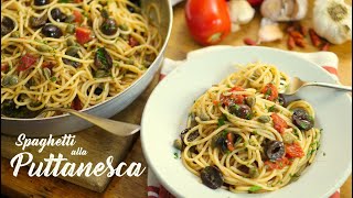 Spaghetti puttanesca La Auténtica Receta Napolitana [upl. by Aimil812]