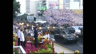 “The Mobile Column” Singapore National Day Parade 2000 Preview 29 July 2000  The Padang NDP2000 [upl. by Fen375]