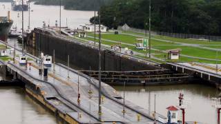 In HD Panama Canal Transit  Radiance of the Seas Part I [upl. by Kahn710]