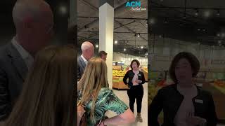 Aussie shopper confronts Woolworths CEO in busy supermarket [upl. by Hedwig]