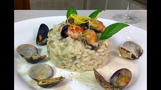 Risotto alle Vongole [upl. by Yllus]