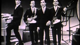 The Four Season amp Frankie Valli hits live Sherry Rag doll Walk [upl. by Neellok943]