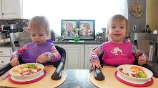 Twins try cole slaw [upl. by Uht]