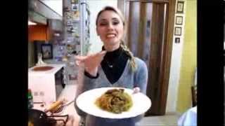 Spaghetti di soia con carne e verdure Ricette orientali [upl. by Nalahs393]