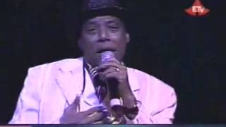 Ali Birra  Anis biyyan qaba  live Oromo Music [upl. by Lahey861]