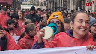 Lucca si intreccia contro la violenza di genere [upl. by Hughmanick852]