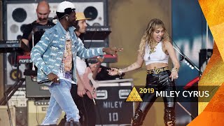 Miley Cyrus  Party In The USAOld Town RoadPanini Glastonbury 2019 [upl. by Chien890]