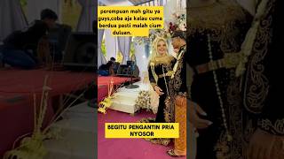 momen lucu ketika pengantin pria nyosor pengantin wanita malumalu ‼️ lucu ngakak nikah ketawa [upl. by Garling]