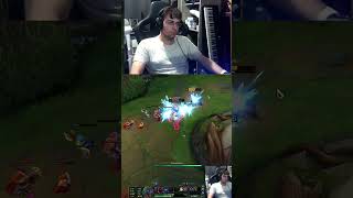 JE CHOQUE CE BROKEN CHAMP leagueoflegends ranked twitch gaming challenger master riotgames [upl. by Arbrab]