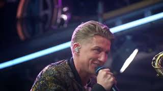 Mart Hoogkamer  André Hazes Medley Live In Ahoy 2023 [upl. by Slater197]