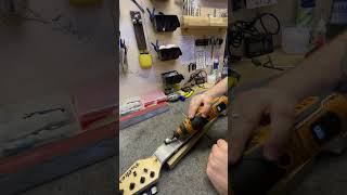 Обслуживание электрогитары Palker fender telecasterfender guitar stratocaster guitarrepair [upl. by Erminia]