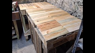 Building my own pallet workbench and pallet table top [upl. by Dust]