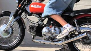 1969 HarleyDavidson Sprint Motorcycle Kick Start Aermacchi [upl. by Lan]