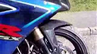 K6 amp K7 Suzuki GSXR1000 amp 2007 Yamaha R1 exhaust notes [upl. by Nishi]