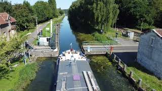 De Traveler op Canal champagne et bourgogne Bayard [upl. by Nael]