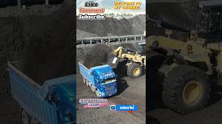 Wheel Loader Caterpillar Cat 992G Big Bucket Loading Coal On The Dump Trucks Blippi shorts cat [upl. by Tarrant]