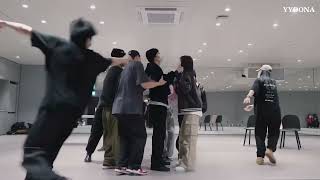 YOONA amp Junho  ‘Love Never Felt So Good’ dance practice [upl. by Sluiter]