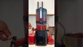 Juicing with the Nama J2 🤩 juicing namawell namaj2 summer [upl. by Arten895]