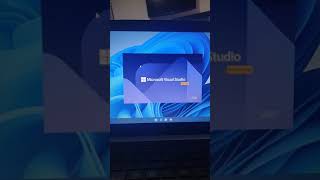 Visual Studio 2022 en Windows 11 [upl. by Ennaerb431]