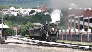 CN 3254 gallops up the DelawareLackawanna Mainline [upl. by Cindy]