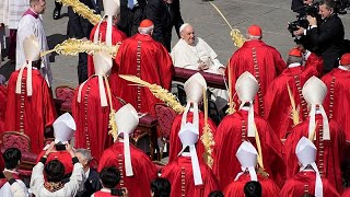 Papa Francesco quotPreghiamo per le vittime di Mosca e per la pacequot ma non legge lomelia [upl. by Draw]