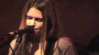 Juliana Hatfield  band Live quotthe victimquot 121804 3 of 4 [upl. by Lucius]