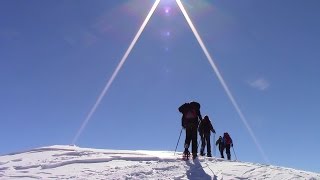 LE TOUR DU QUEYRAS A RAQUETTES  SNOWSHOEING IN THE QUEYRAS FR [upl. by Anirol335]