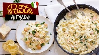 Pasta con Salsa Alfredo  Receta sencilla [upl. by Cony]