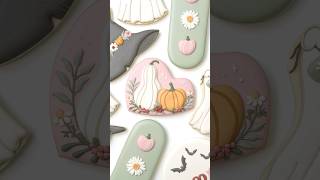 Pumpkins and Gourds Decorated Cookie autumncookies cookiedecorating oddlysatisfying [upl. by Alric487]