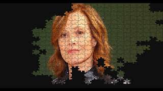 Sigourney Weaver Puzzle Time Lapse 500pcs [upl. by Elkraps]