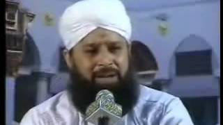 Pesh e Haq Mujda Shafaat Ka  Owais Raza Qadri Sb  Mehfil e Naat 04 May 2011 [upl. by Denni331]