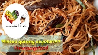 Miesua goreng vegetarian [upl. by Annaeg565]